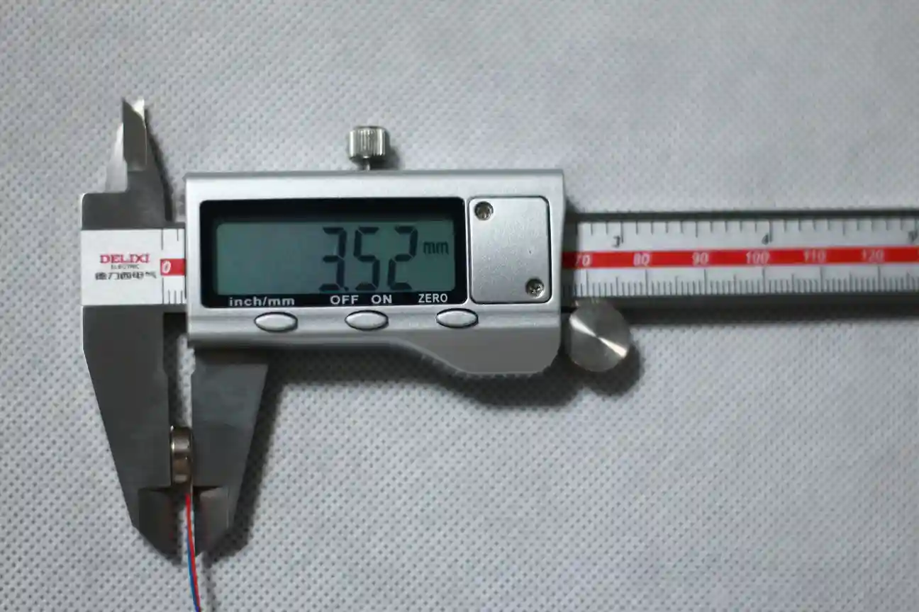 10mm small electric vibrating motor tsl c1030 thickness